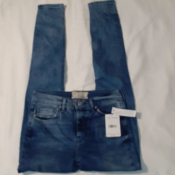 NEW Free People Busted Knee Skinny Jeans 26 - Picture 2 of 9